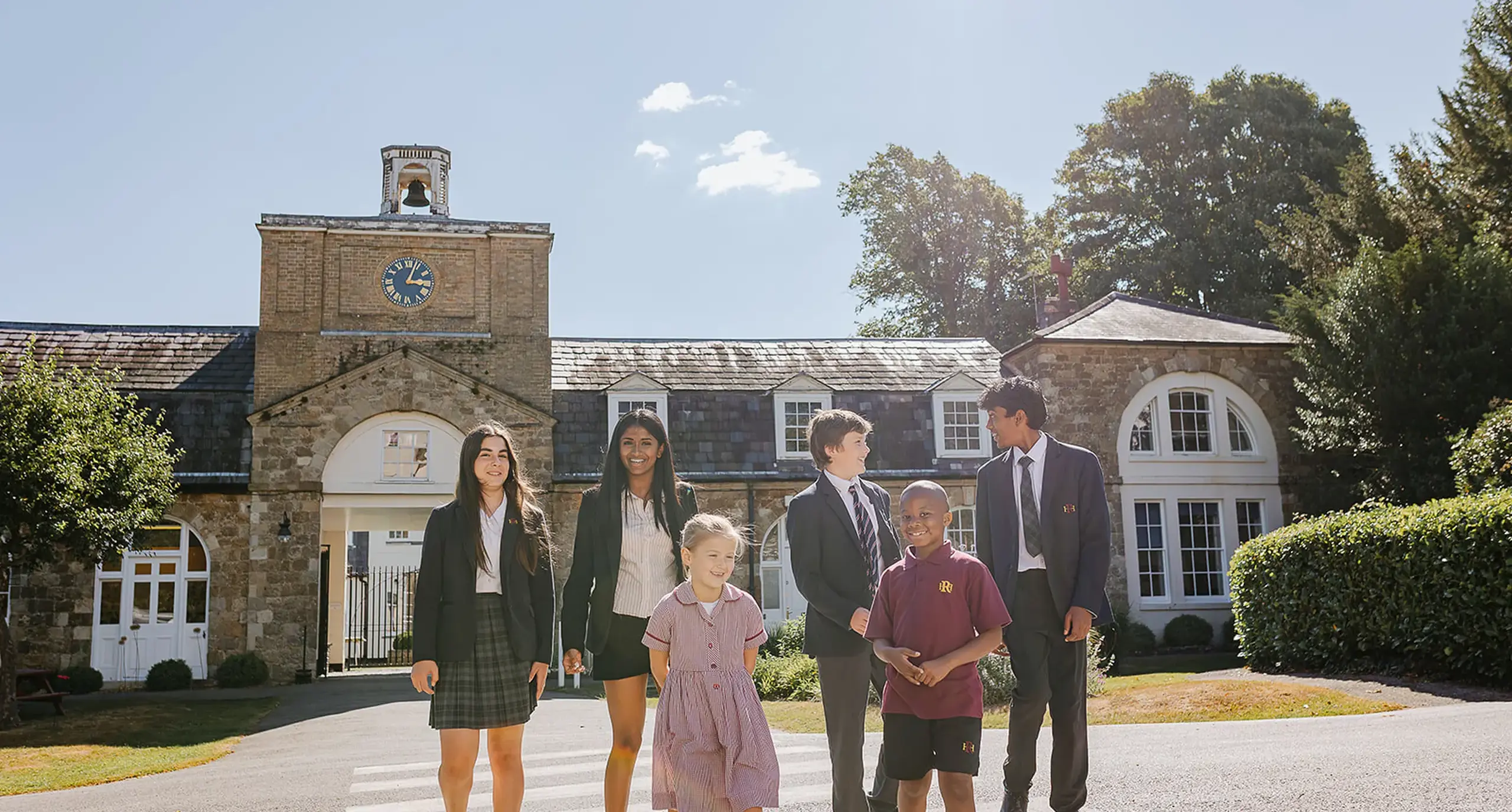Students from Prep and Senior in front of the Prep School building