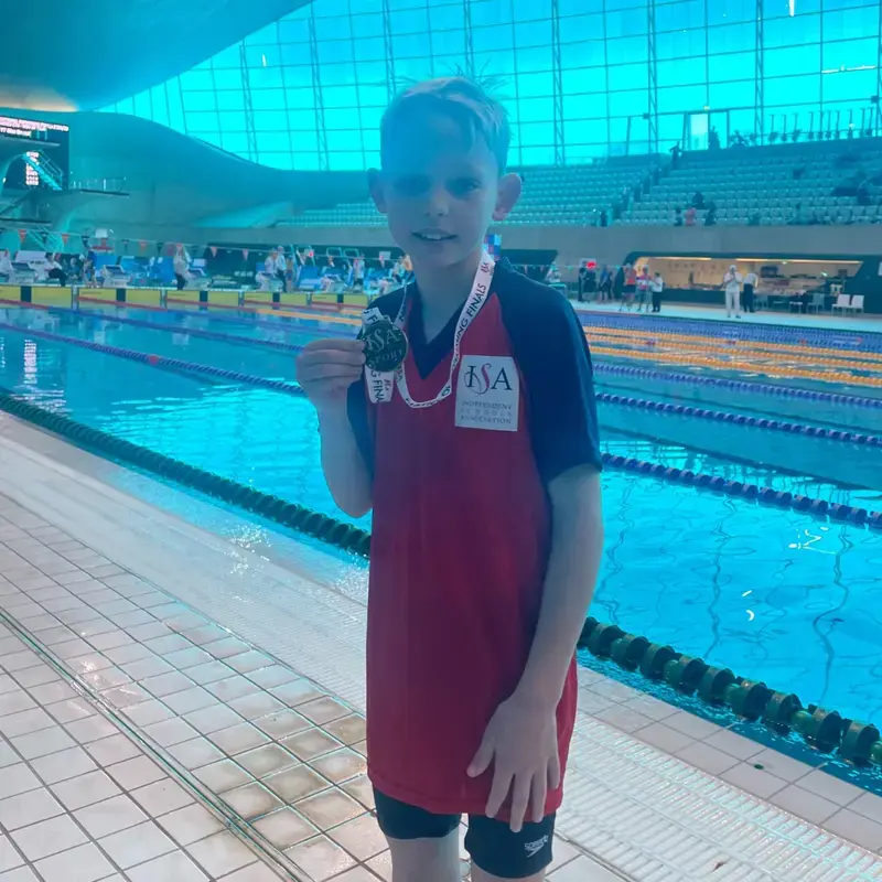 Radnor Takes Largest Ever Squad to National Swimming Finals